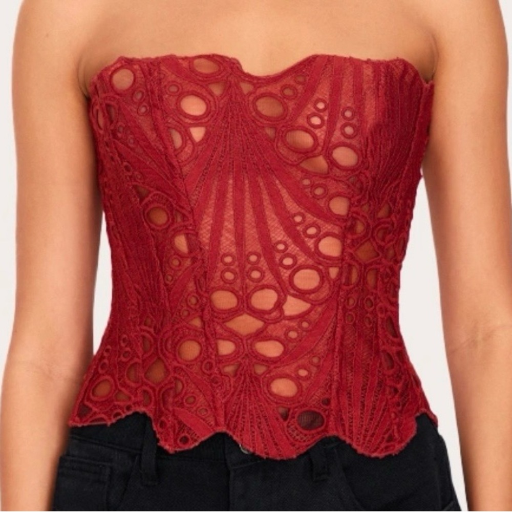 PrettyLittleThing Textured Sheer Floral Lace Corset In Burnt Orange